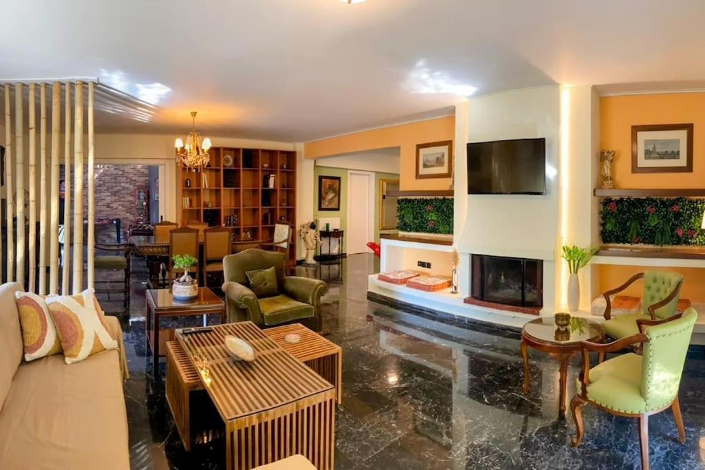 شقة Sarakin'S Mansion Luxury Retreat أثينا المظهر الخارجي الصورة